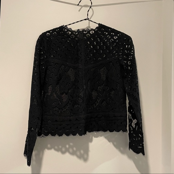 New with tags Lovers&Friends lace top - Picture 1 of 4